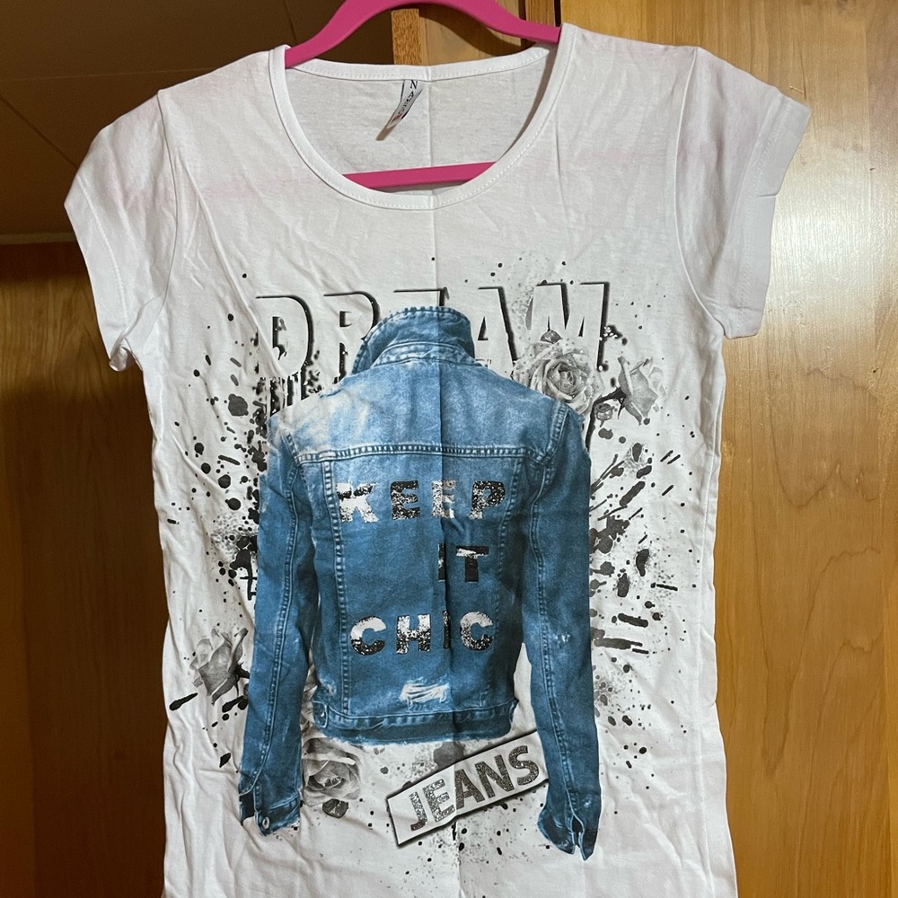 T-shirt